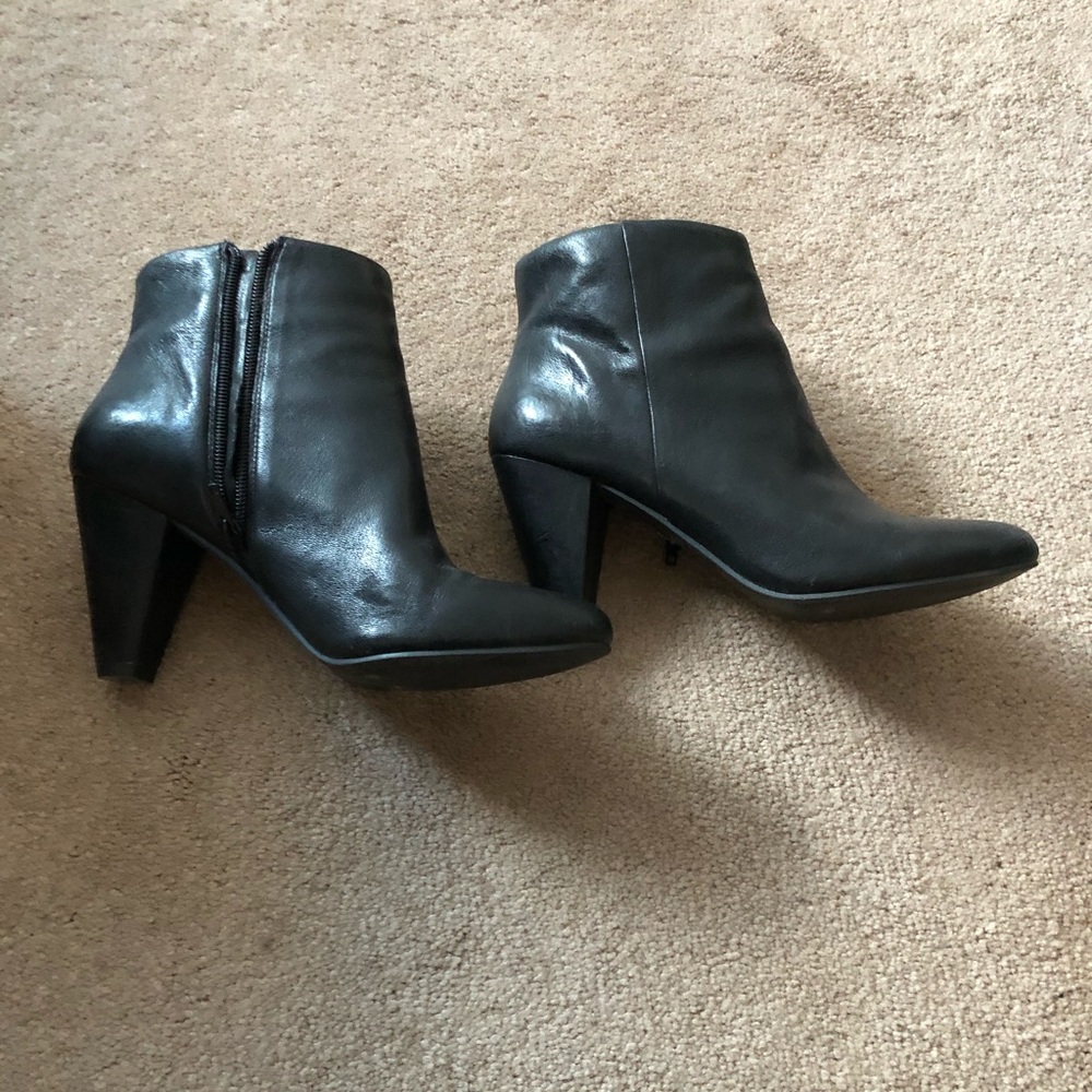 Lucky Brand ankle booties